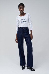 SWEATER WITH BRANDING