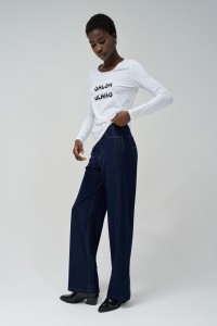 SWEATER WITH BRANDING