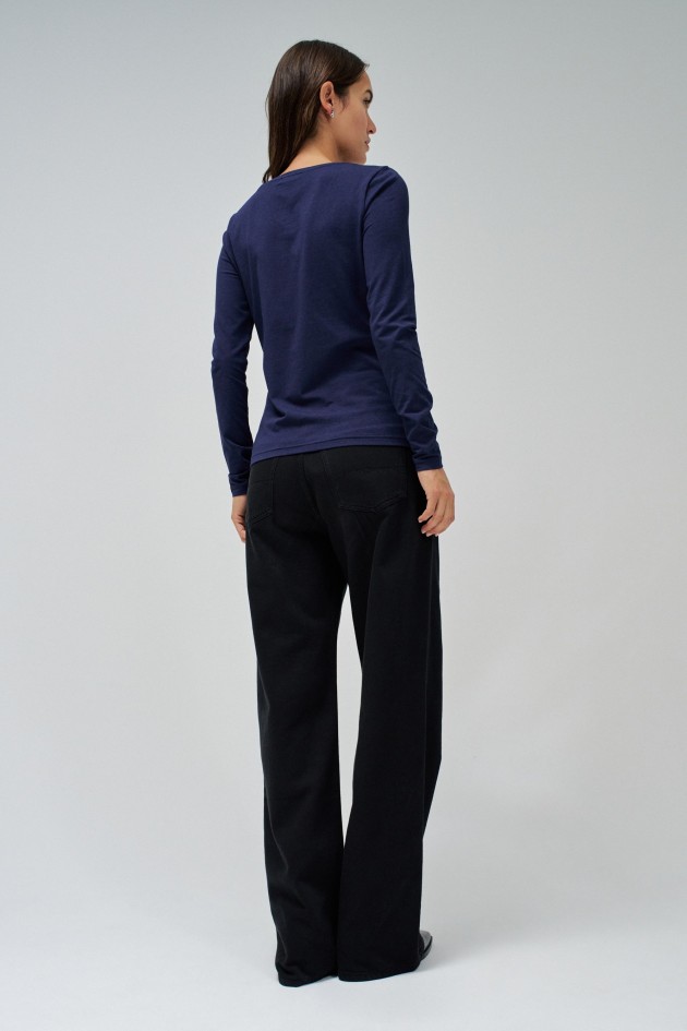 SWEATER WITH BRANDING