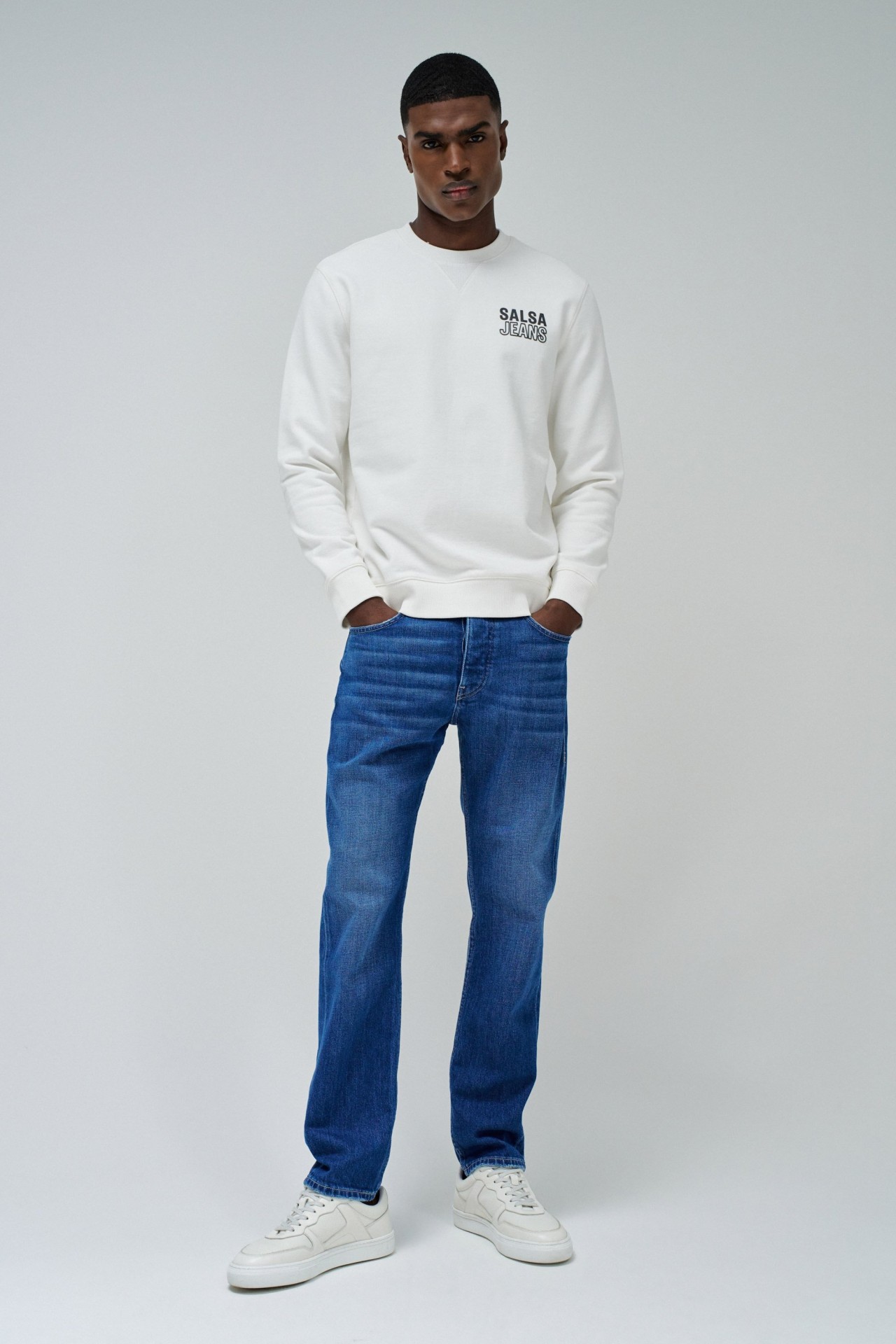 SWEATSHIRT AVEC LOGO