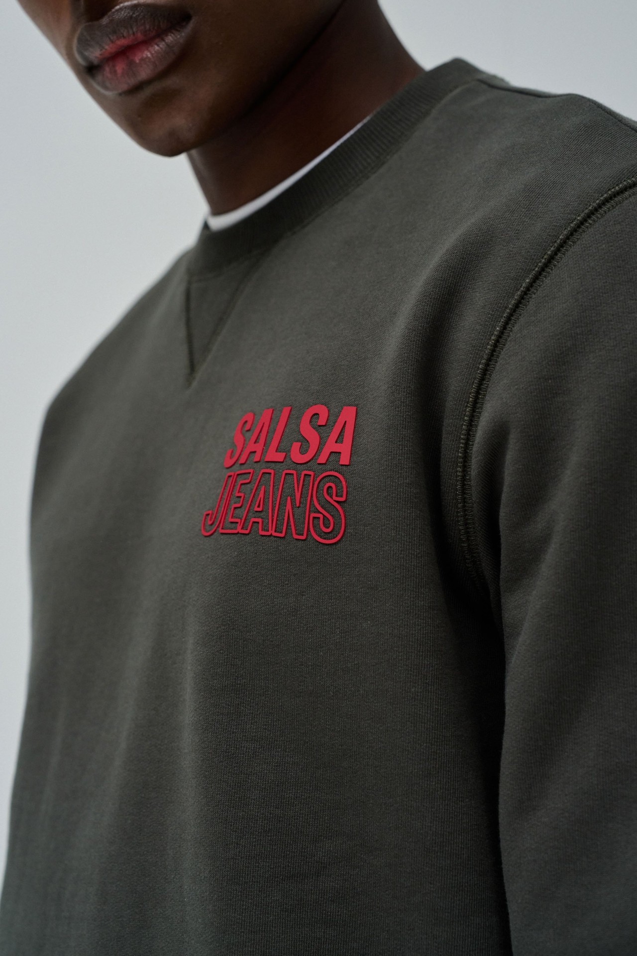 SWEATSHIRT AVEC LOGO