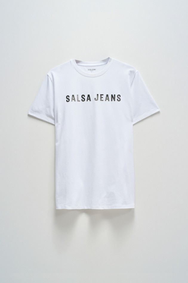 T-SHIRT WITH BRANDING