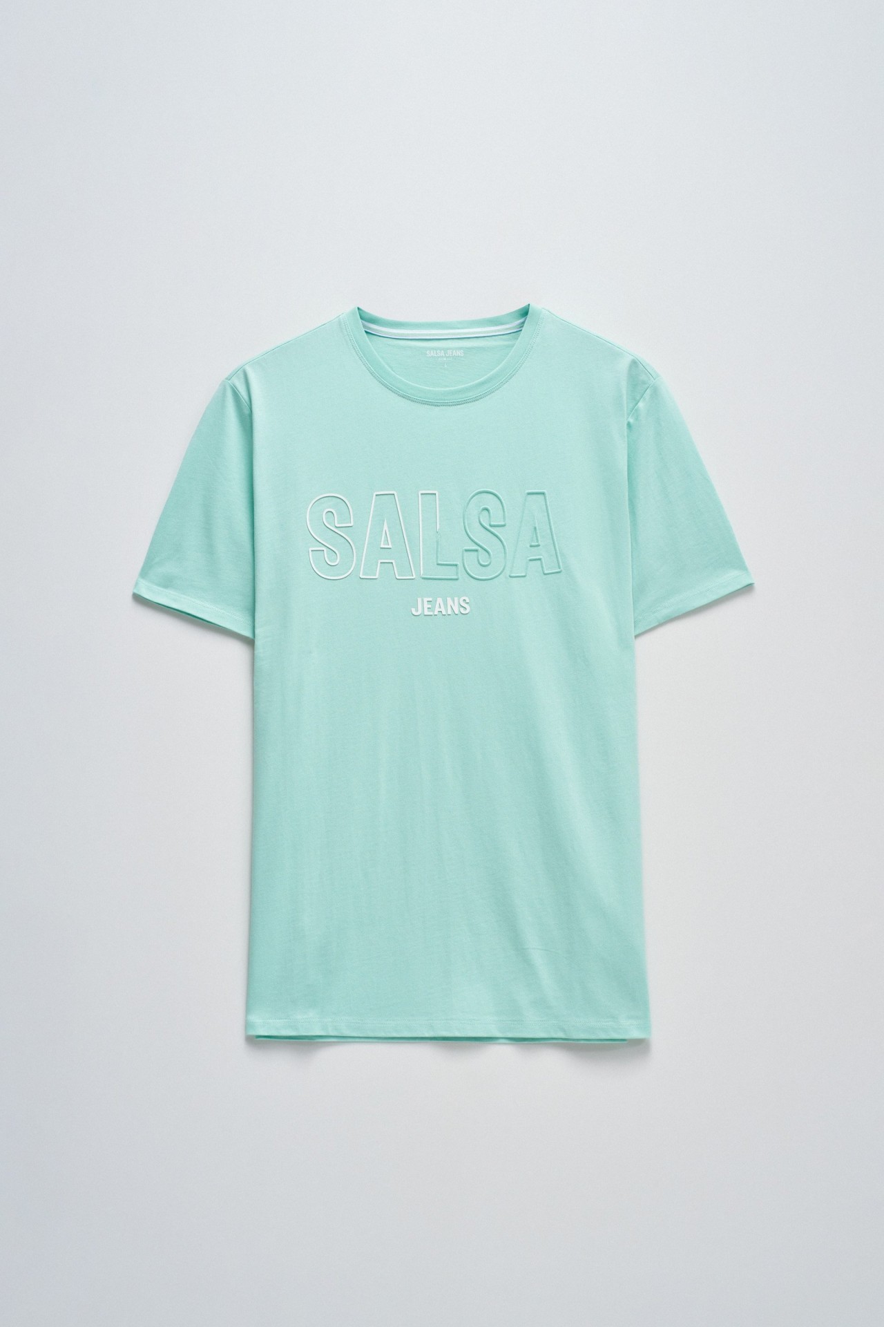 T-SHIRT WITH BRANDING