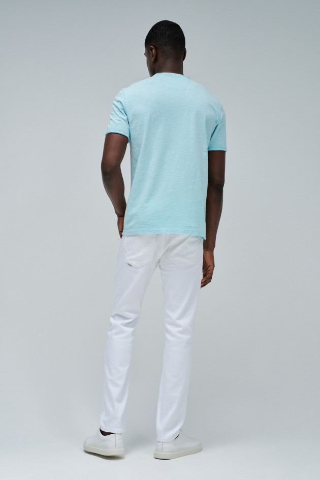 CAMISETA CON LOGO