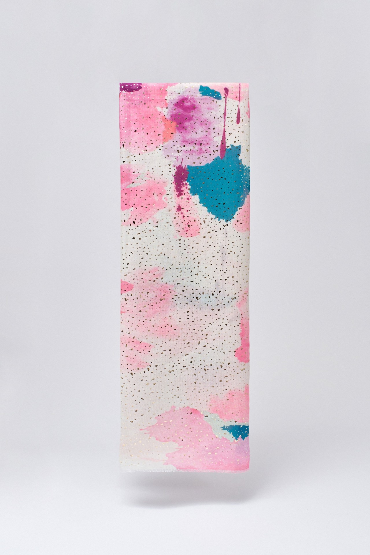 BUFANDA CON ESTAMPADO Y LUREX