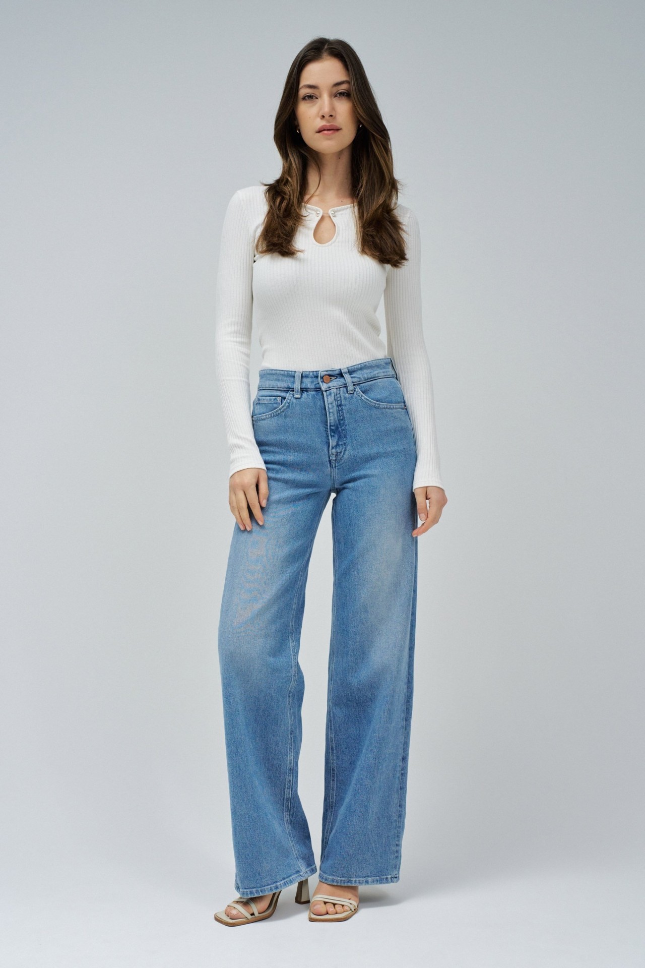 PULL EN MAILLE CTELE