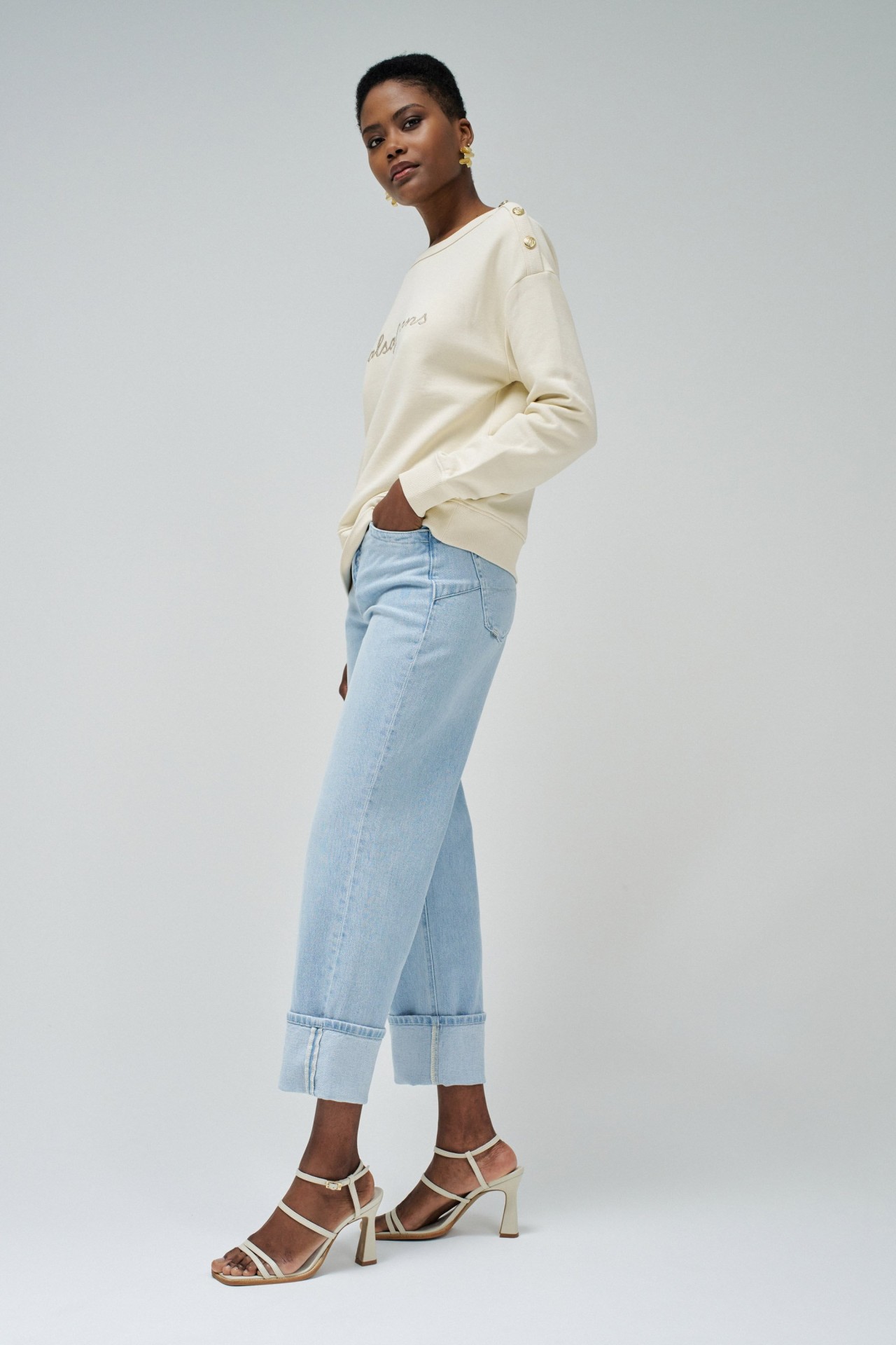 PULL EN MOLLETON AVEC LOGO