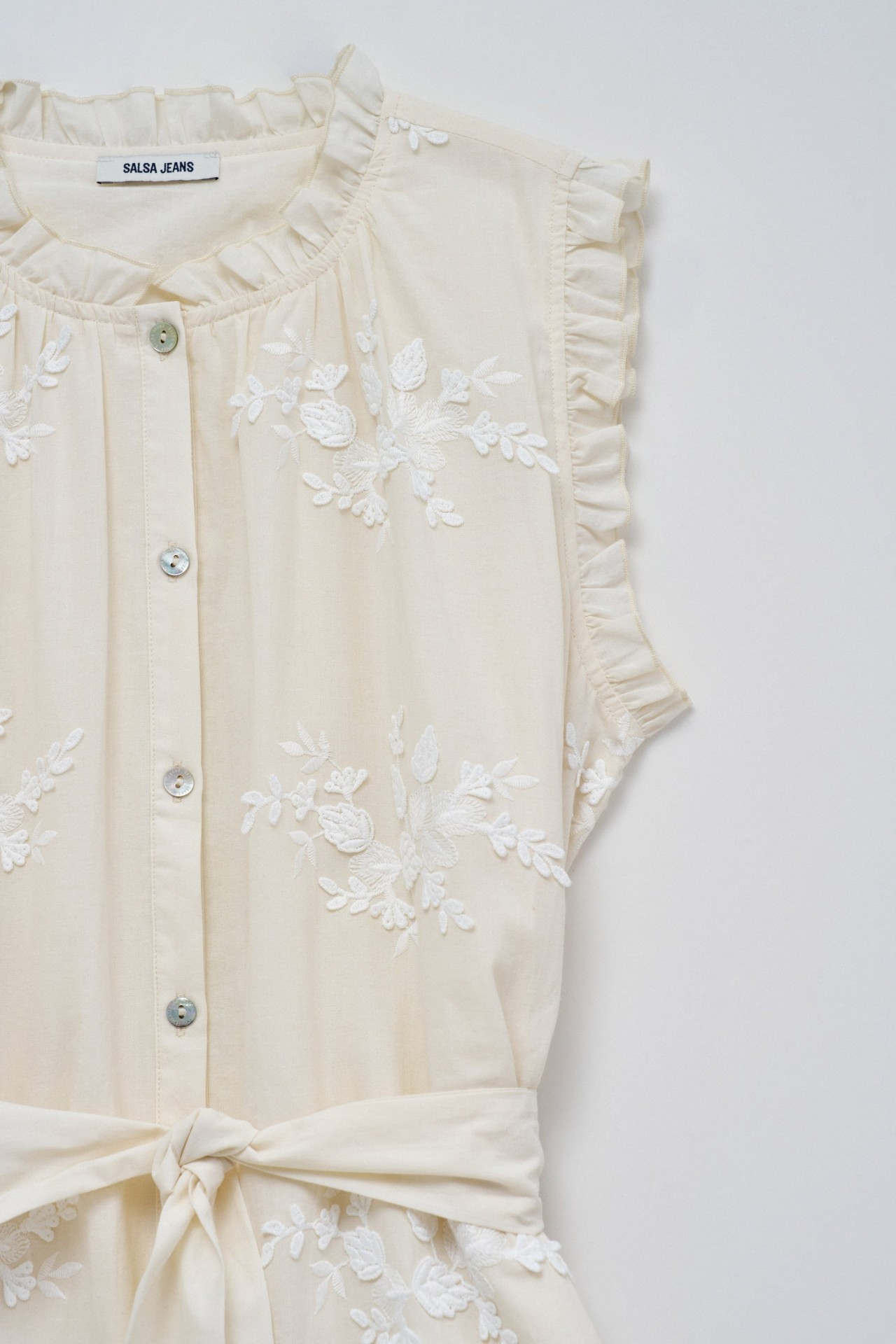 ROBE CHEMISIER AVEC BRODERIE FLORALE