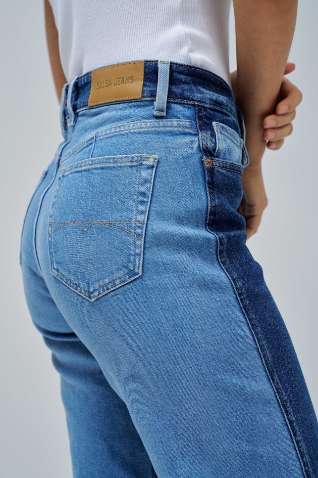 TRUE STRAIGHT JEANS