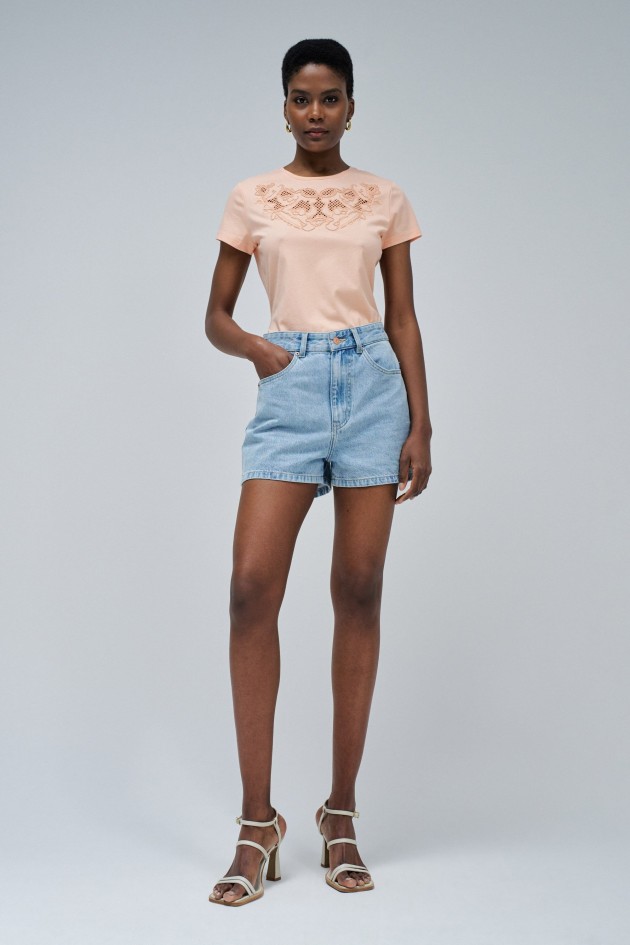 T-SHIRT WITH EMBROIDERY