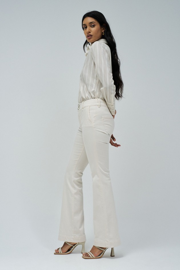 SECRET CHINO PUSH IN FLARE