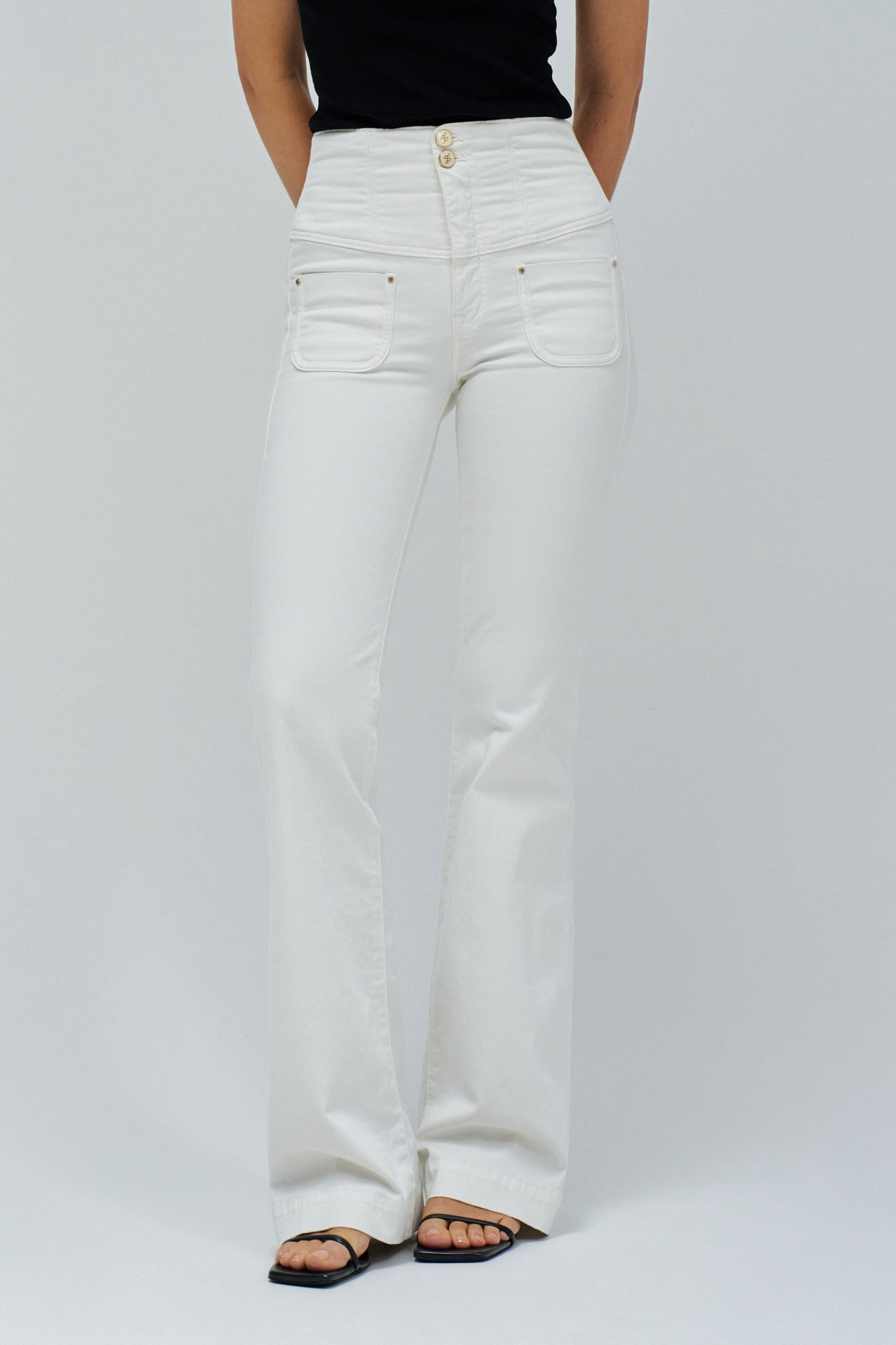 DIVA PUSH IN FLARE JEANS