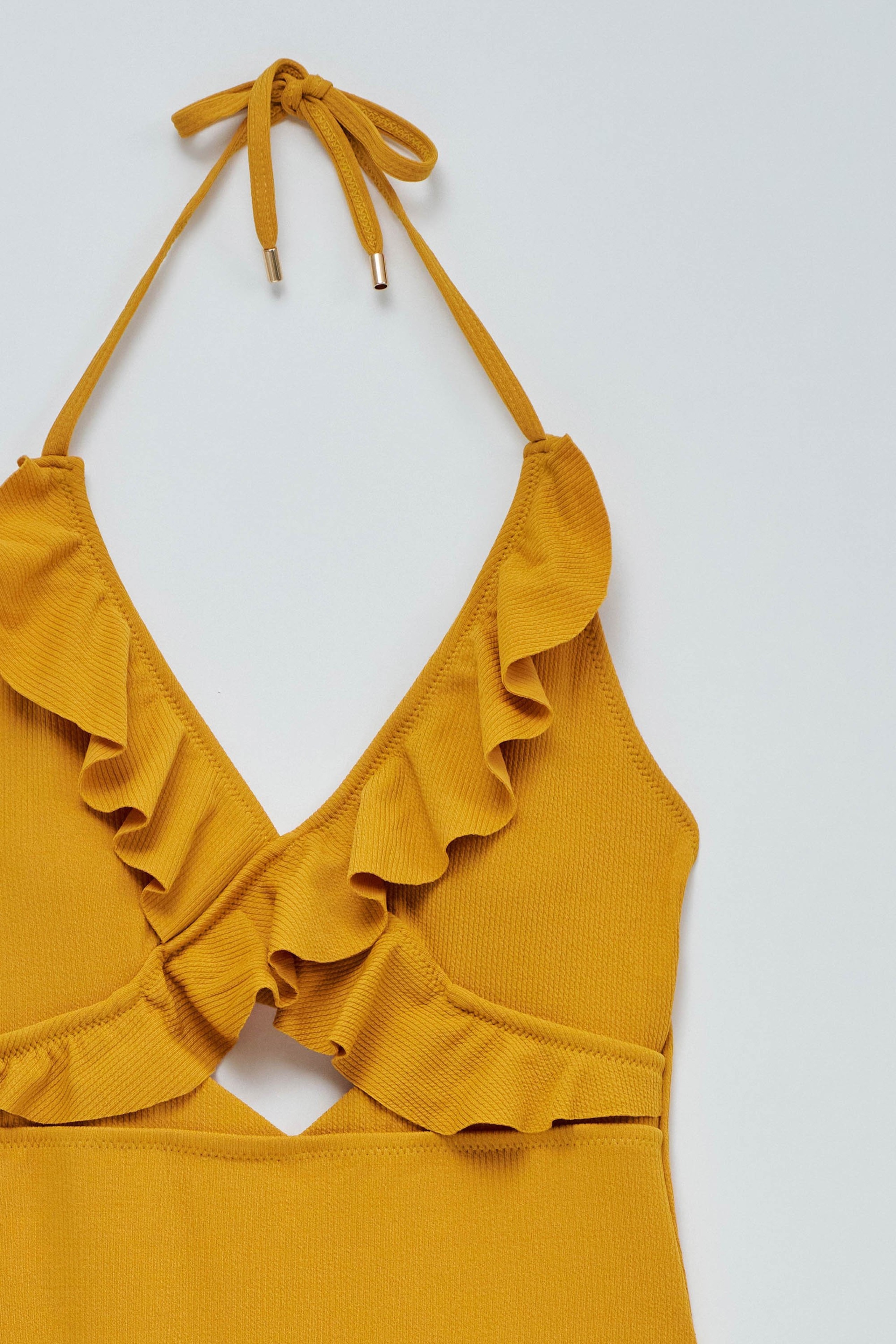 MAILLOT DE BAIN À VOLANTS