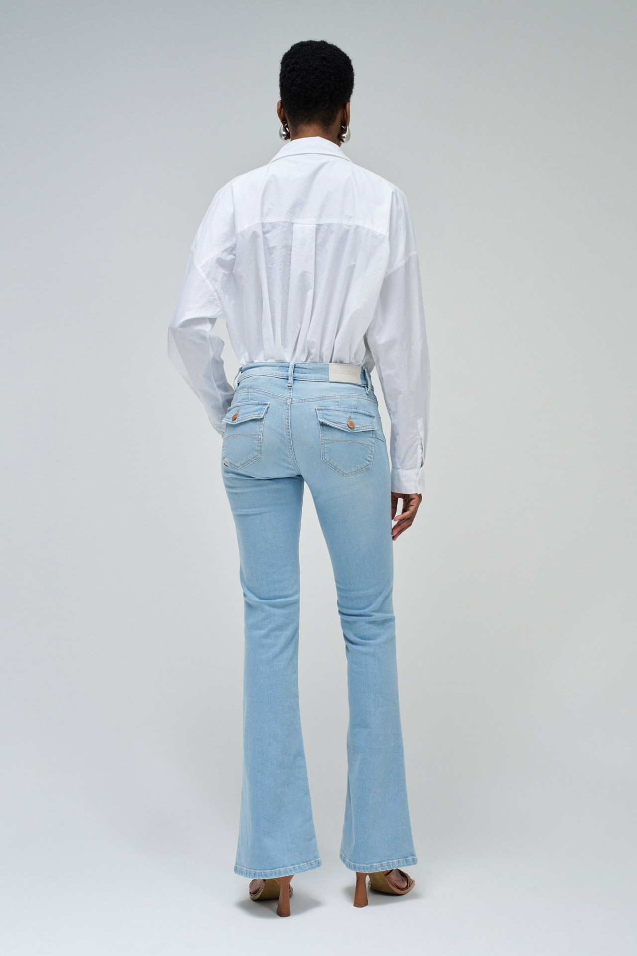 WONDER PUSH UP FLARE JEANS