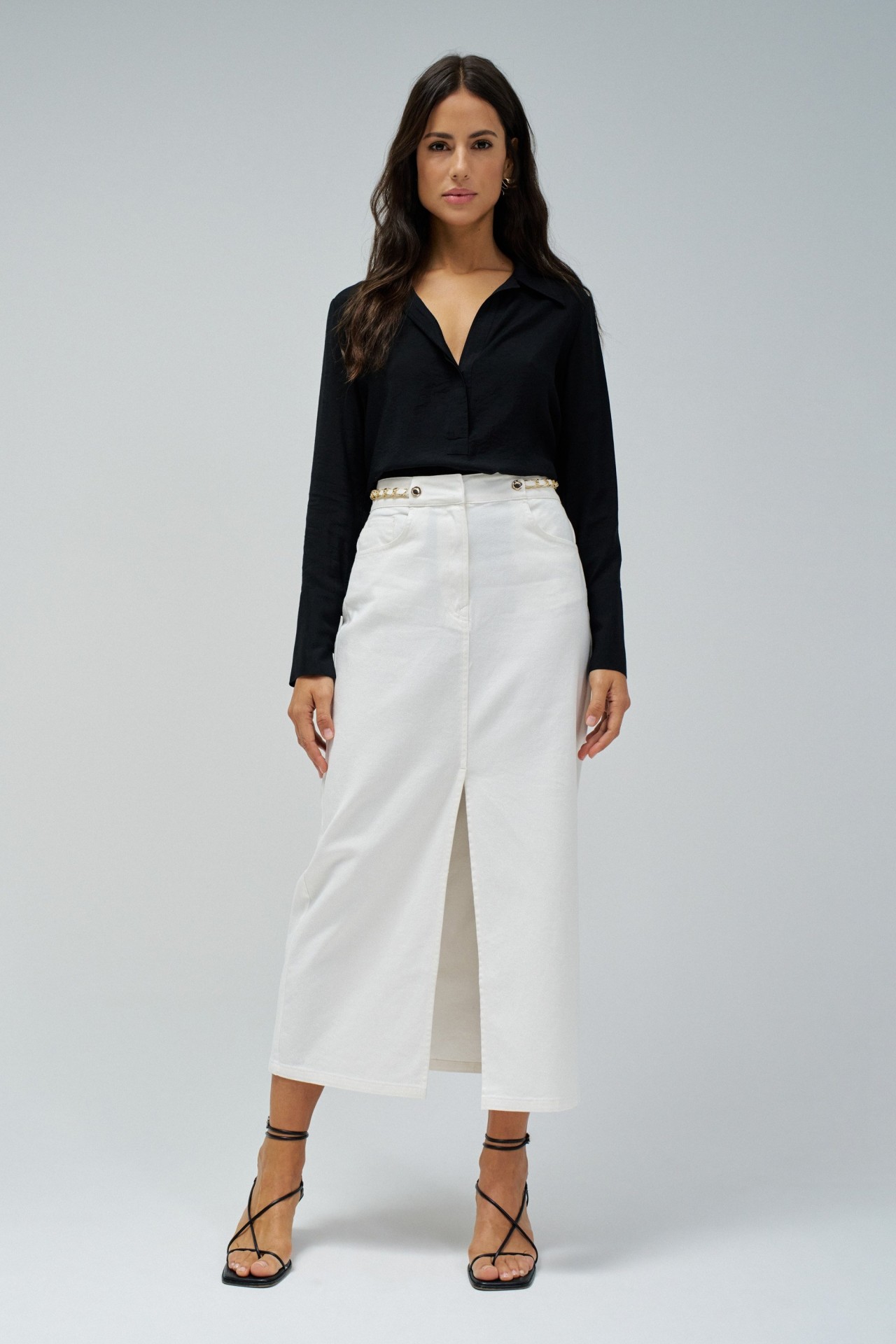 PLAIN FLOWING BLOUSE