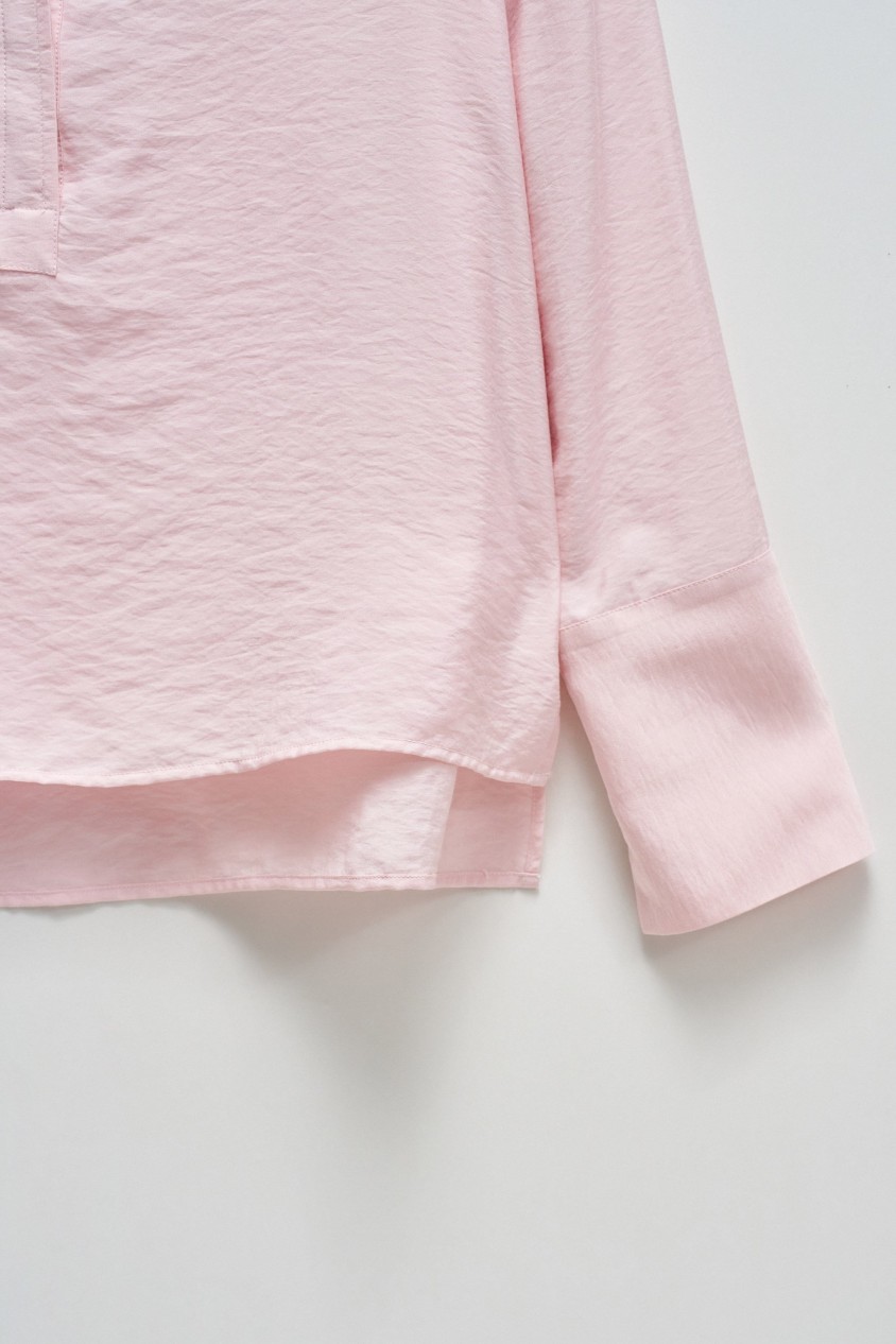 BLUSA LISA FLUÍDA