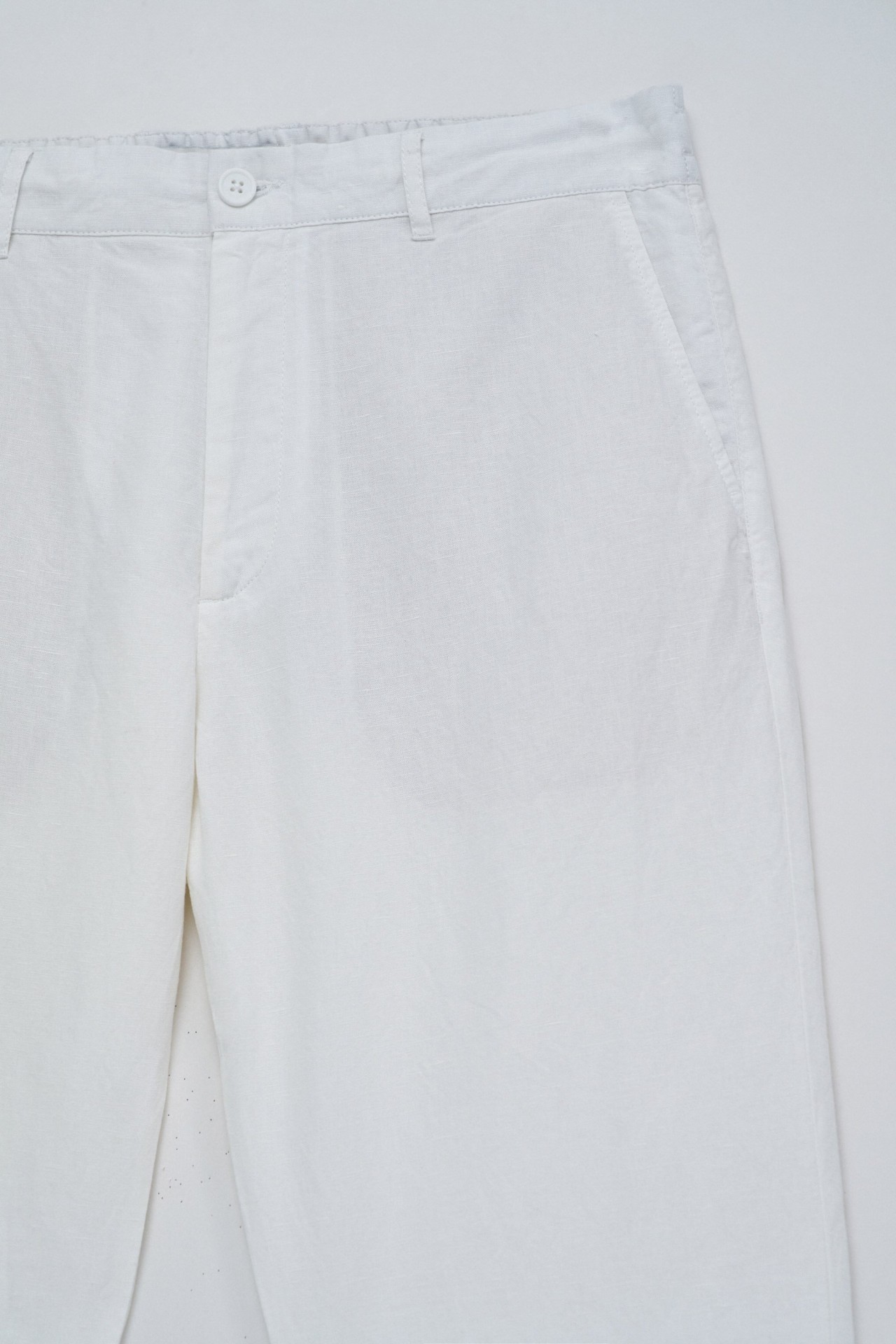 PANTALONES CHINO CON MEZCLA DE LINO
