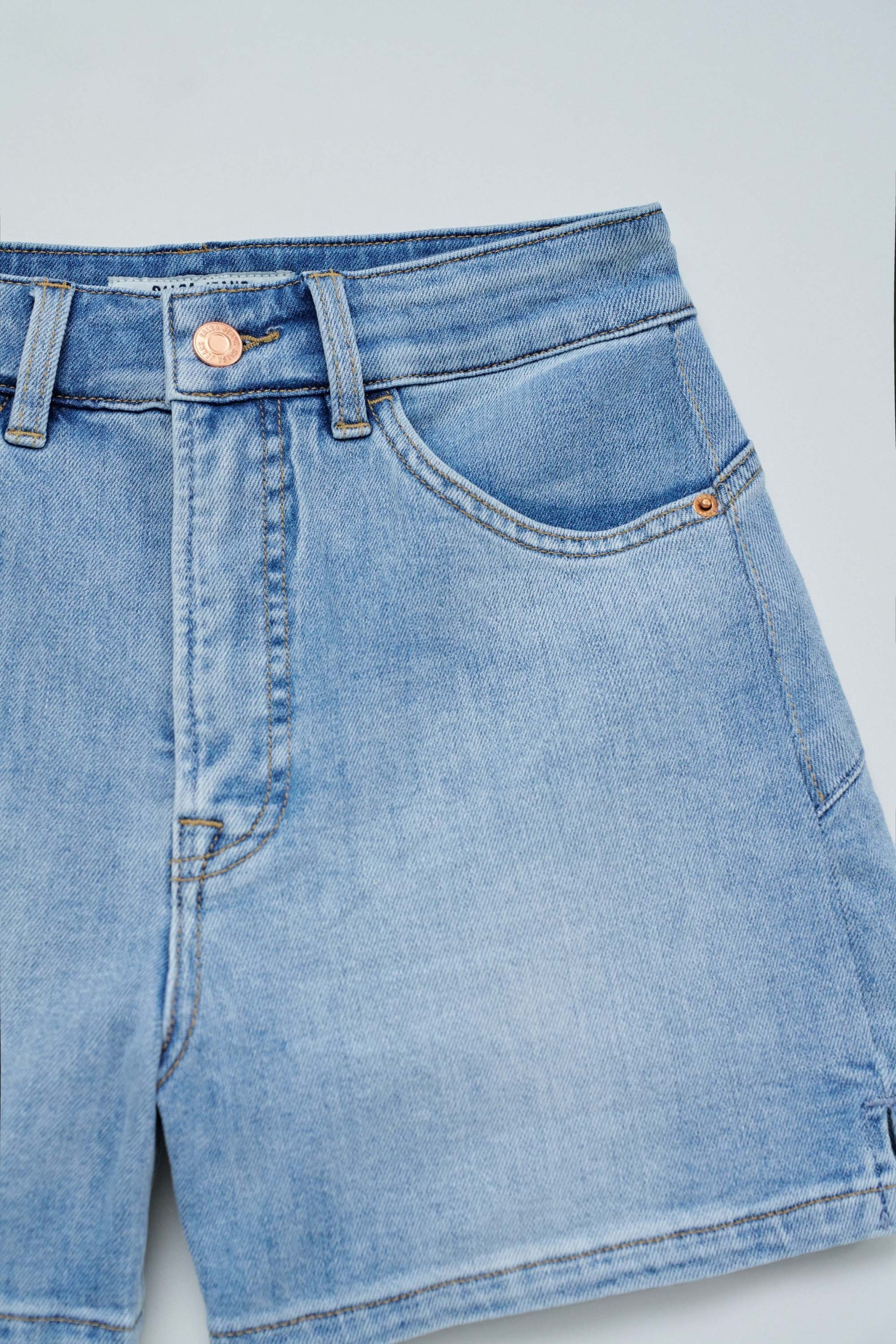 SHORTS FAITH PUSH IN