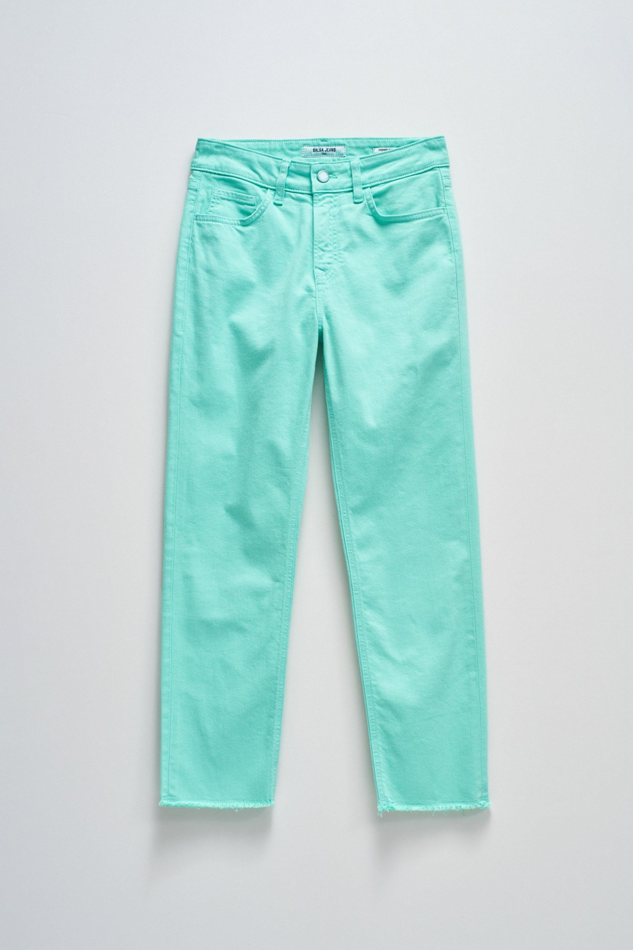 TRUE CROPPED SLIM JEANS IN COLOUR