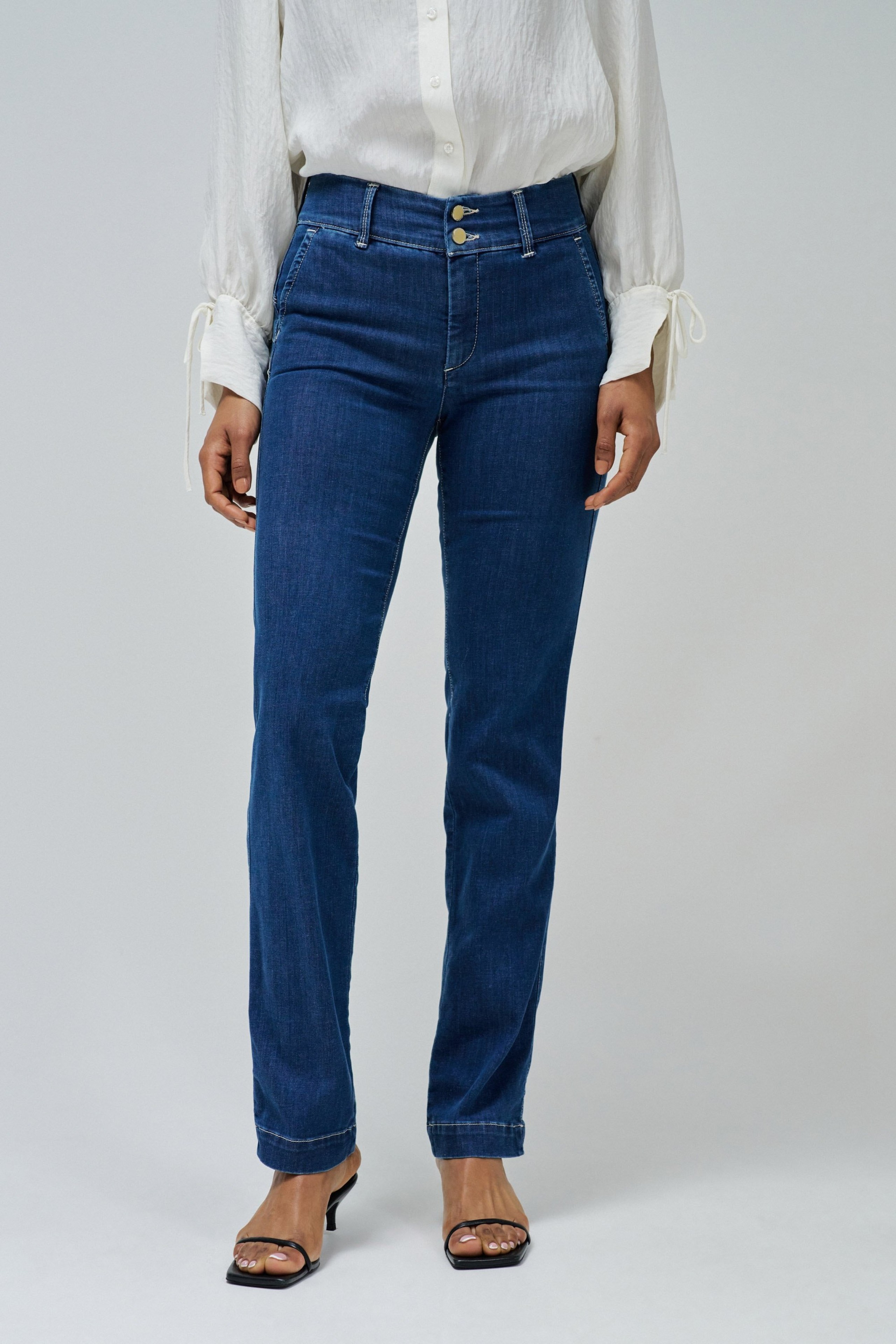 GEHEIMNIS CHINO PUSH IN STRAIGHT