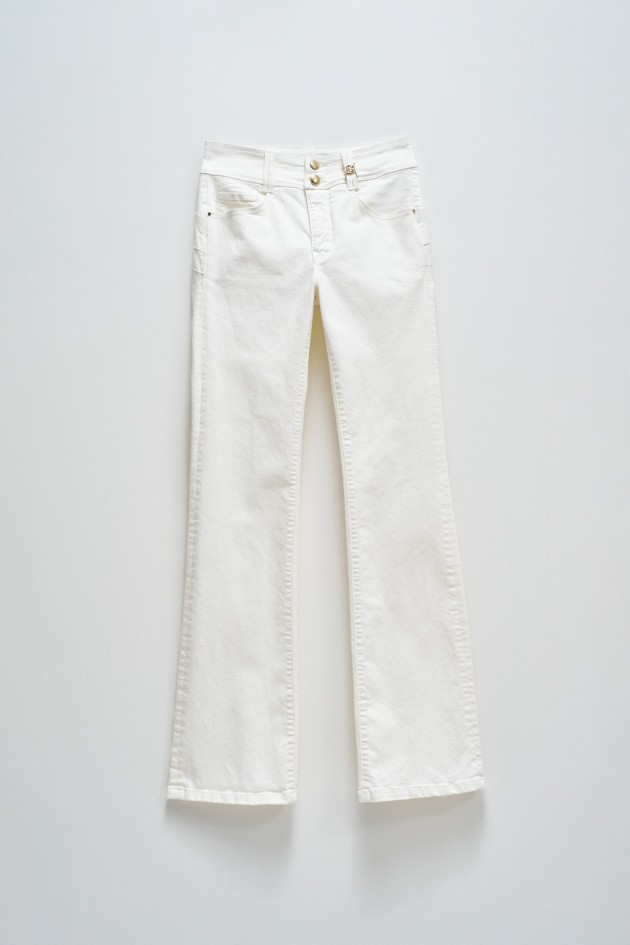 SECRET PUSH IN BOOTCUT JEANS