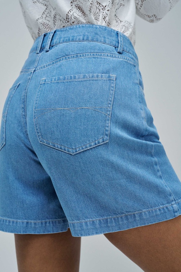 SHORTS EN LIGHTDENIM