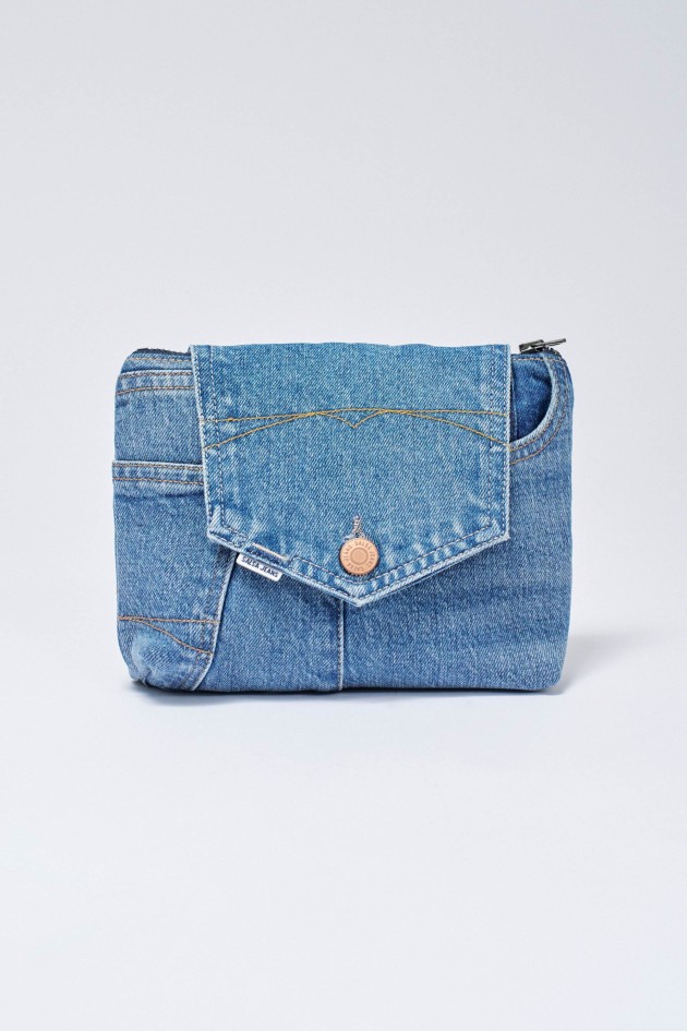 INFINITY TOILETRY BAG MEDIUM BLUE WITH FLAP