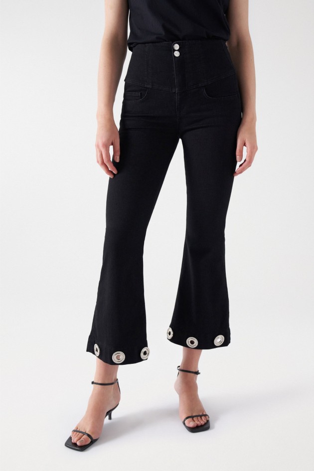 JEAN DIVA AVEC ILLETS BRILLAJEANS DIVA AVEC OEILLETS BRILLANTS SUR LOURLETNTS SUR LOURLET