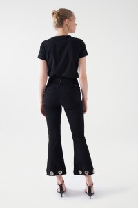 JEAN DIVA AVEC ILLETS BRILLAJEANS DIVA AVEC OEILLETS BRILLANTS SUR LOURLETNTS SUR LOURLET