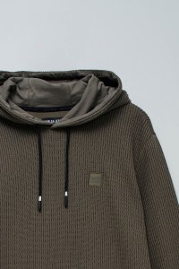 TEXTURED KNIT HOODIE