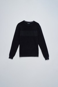 CAMISOLA TRICOTADA COM TEXTURA