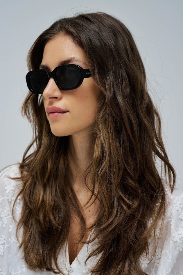 TRENDY SUNGLASSES