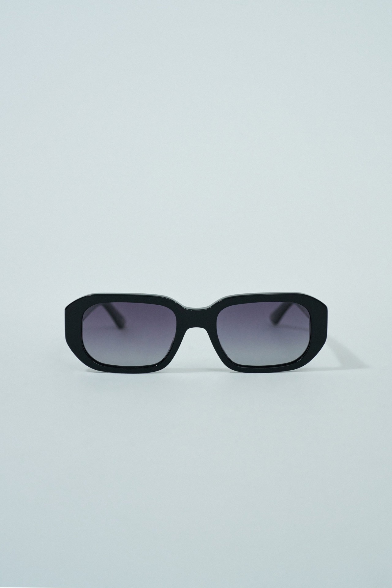 TRENDY SUNGLASSES