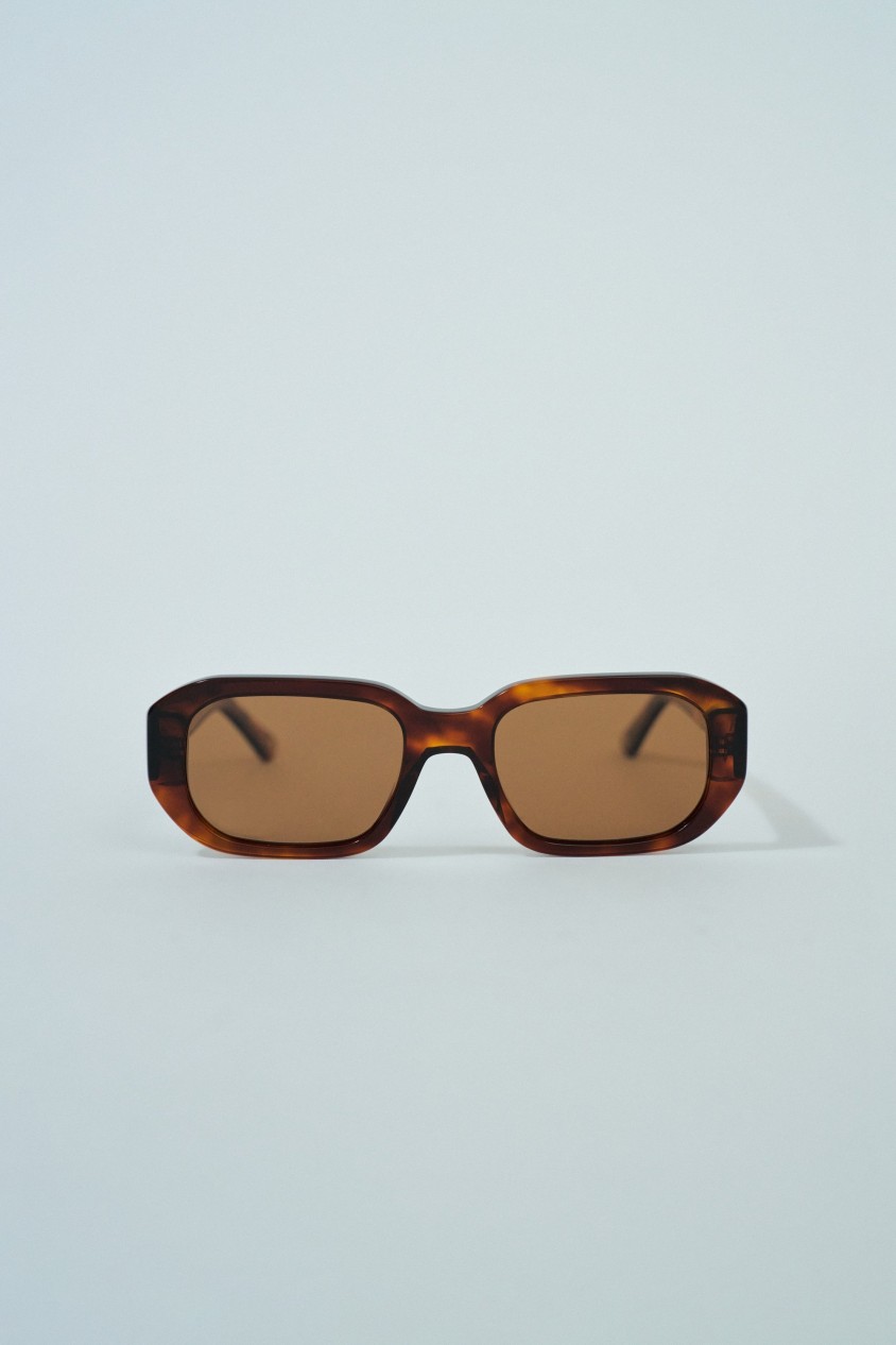TRENDY SUNGLASSES