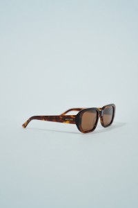 TRENDY SUNGLASSES
