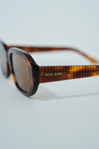 TRENDY SUNGLASSES