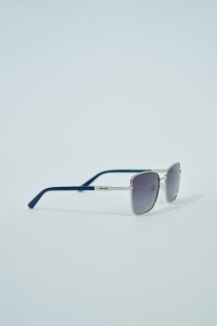 ADVENTUROUS SUNGLASSES