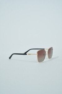 ADVENTUROUS SUNGLASSES