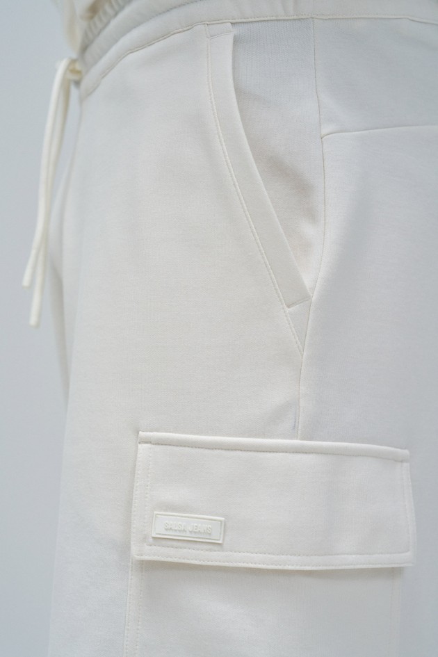 SHORTS EN MAILLE