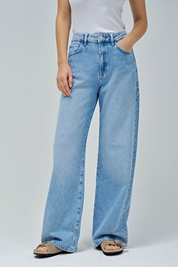 Wide Leg