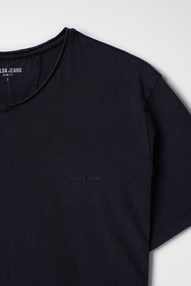 COTTON T-SHIRT WITH DYEING AND BRANDING