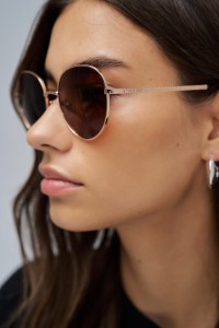 CHIC SUNGLASSES