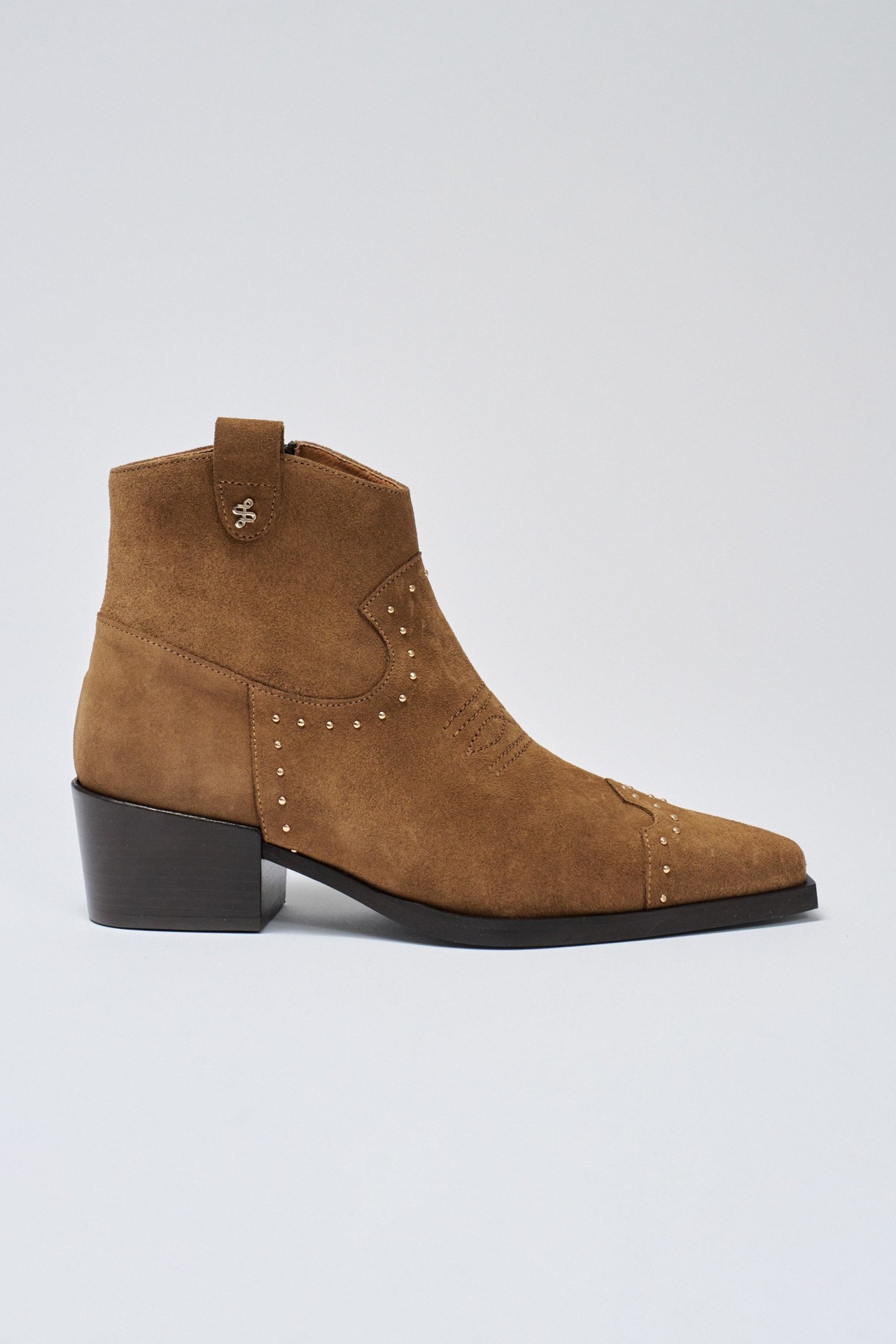 BOTAS EM PELE