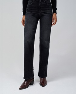 Vaqueros Negros y Pantalones Oscuros para Mujer