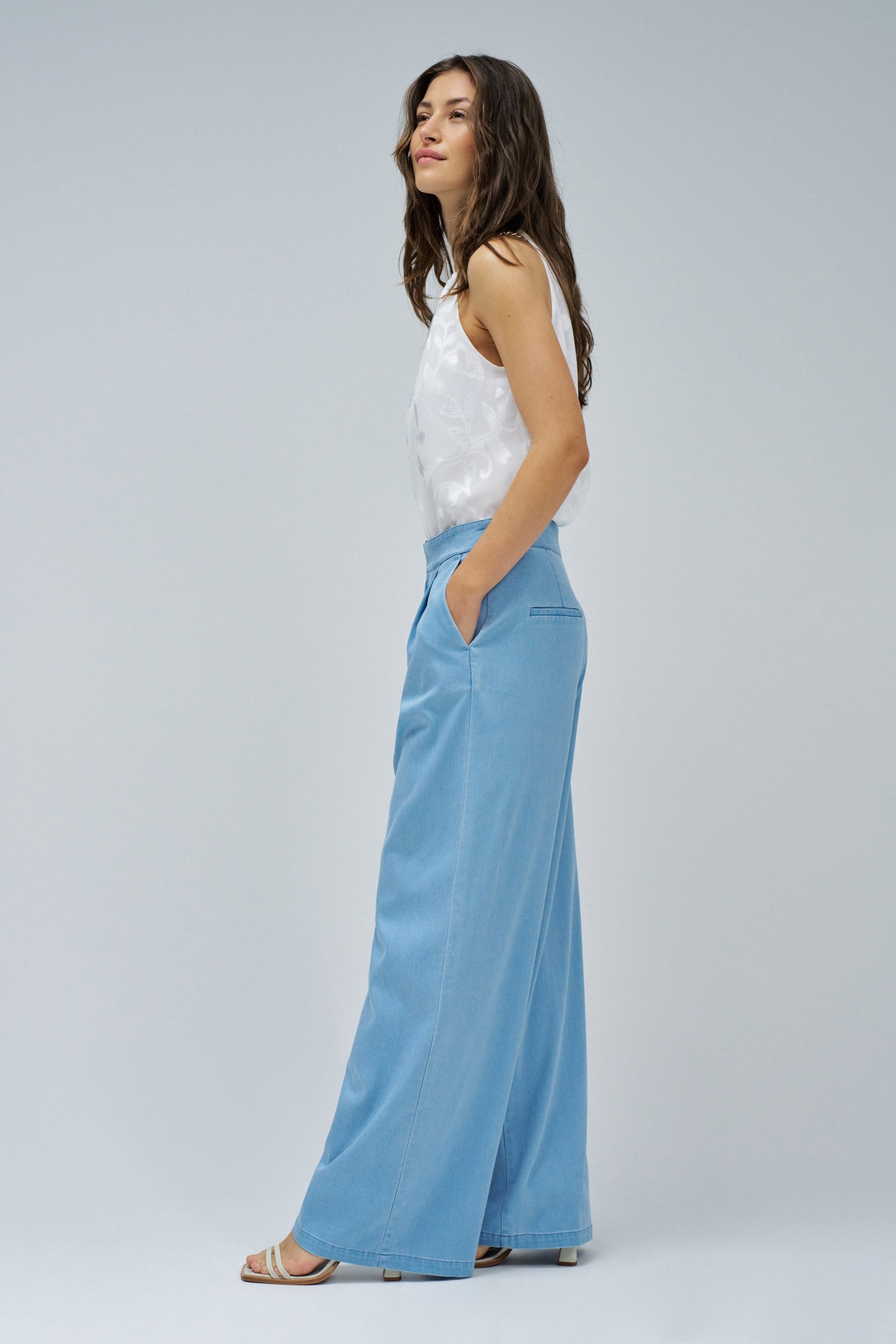 PANTALON PALAZZO EN LIGHTDENIM