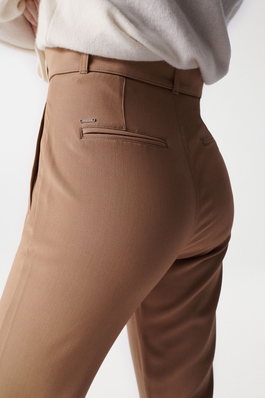 PANTALONES CHINO CROPPED SLIM
