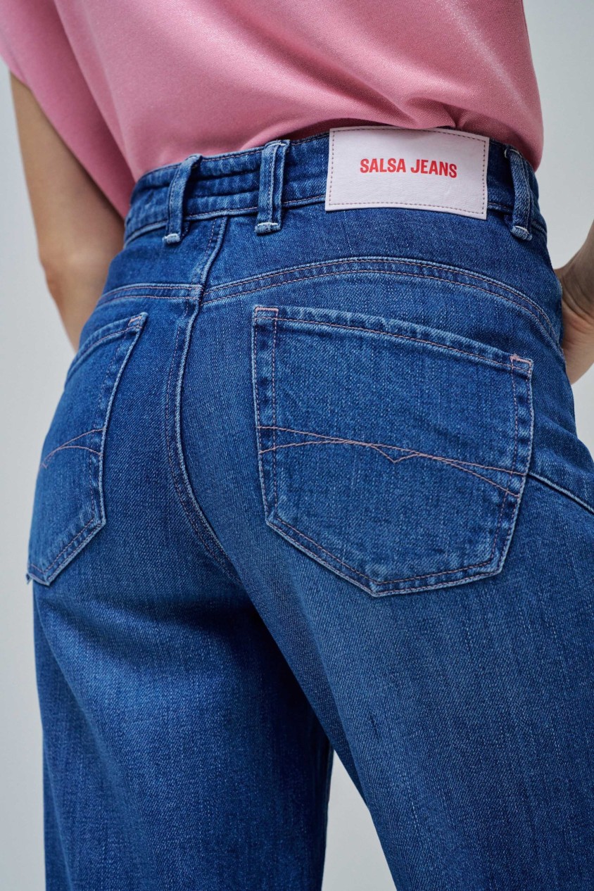 FAITH PUSH IN STRAIGHT JEANS