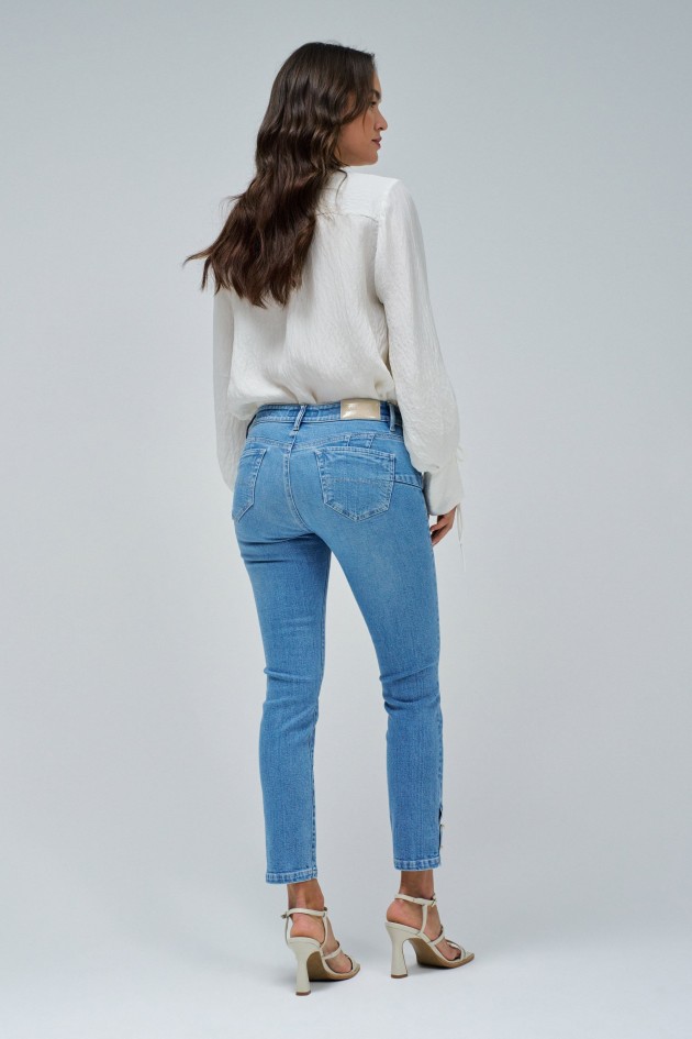 WONDER PUSH UP CROPPED SKINNY JEANS