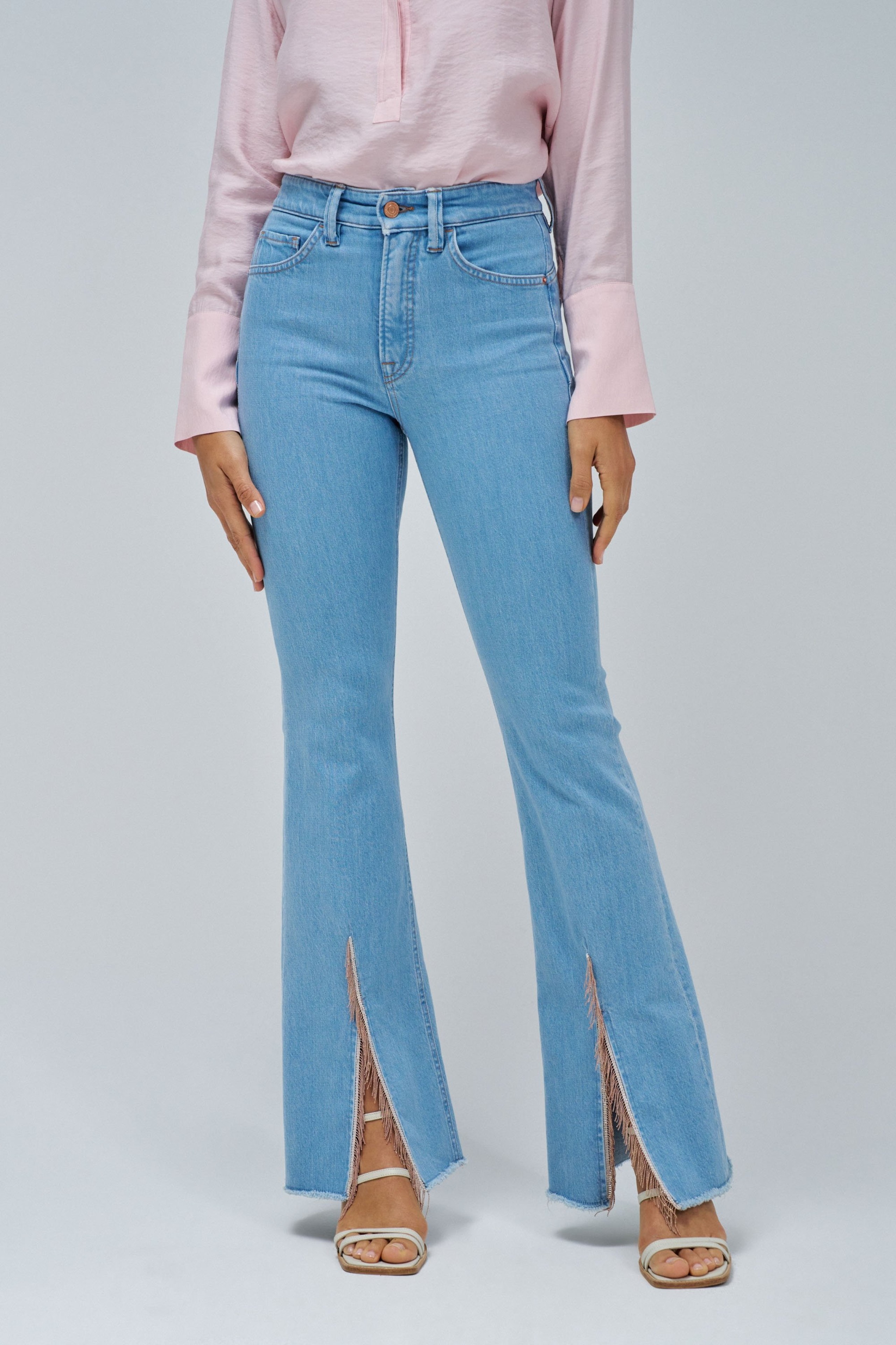 FAITH PUSH IN FLARE JEANS