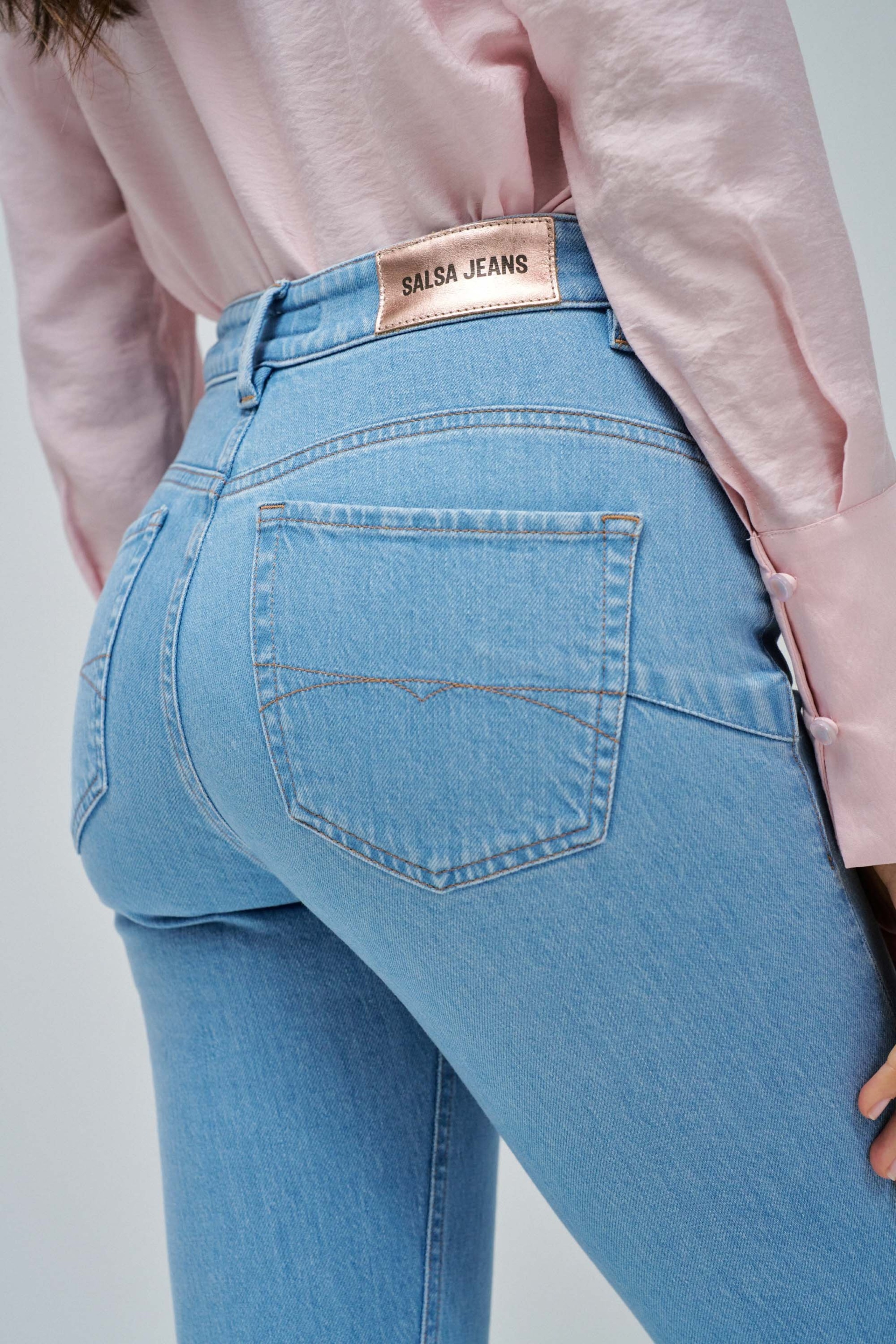 FAITH PUSH IN FLARE JEANS